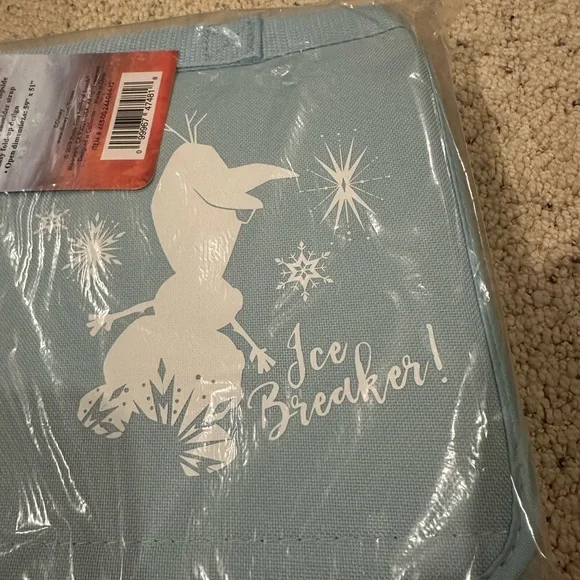 Olaf blanket NEW - Picture 2 of 3